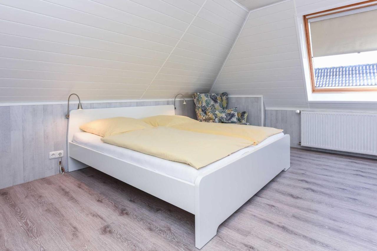 Haus Windliese Apartments Bensersiel Room photo